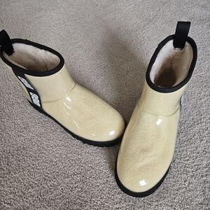 UGG Cream And Black Glossy Waterproof Shearling-Lined Ankle Boots